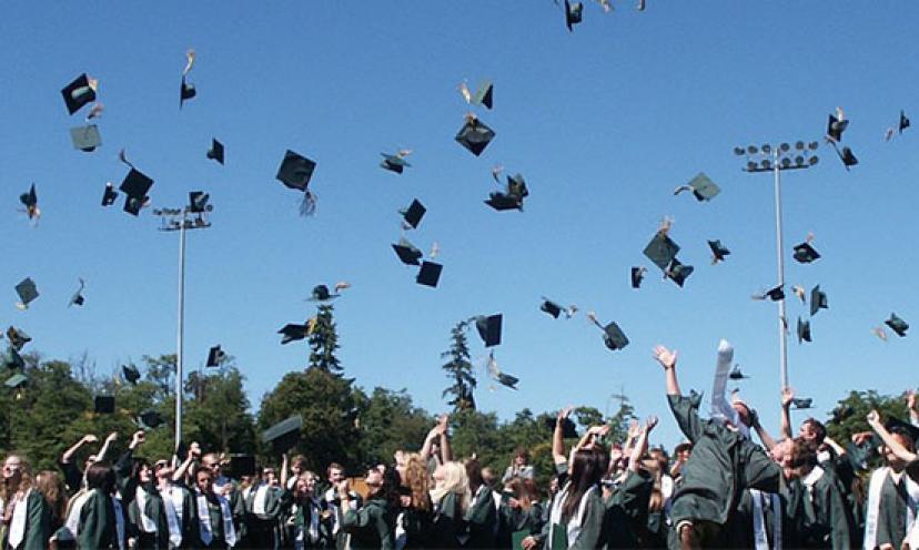 The Best Gifts To Give Your High School Graduate!