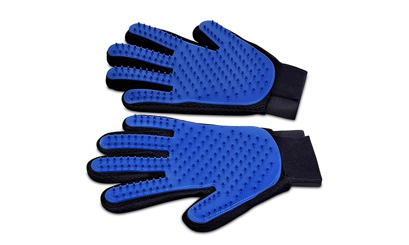 Save 72% off these Pet Grooming Gloves! – Get it Free